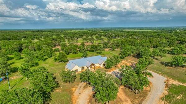 300 Tuggle Road, Lipan, TX 76462