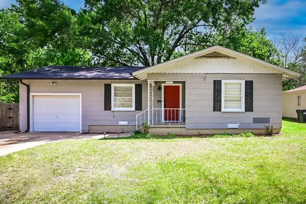 421 N 38th Street, Corsicana, TX 75110