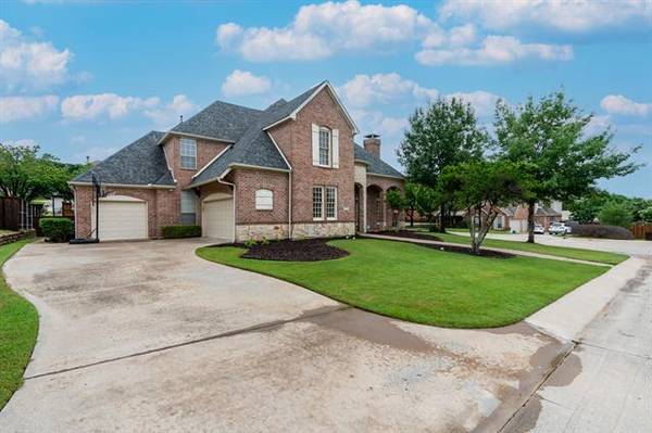 800 Camelot Court, Highland Village, TX 75077