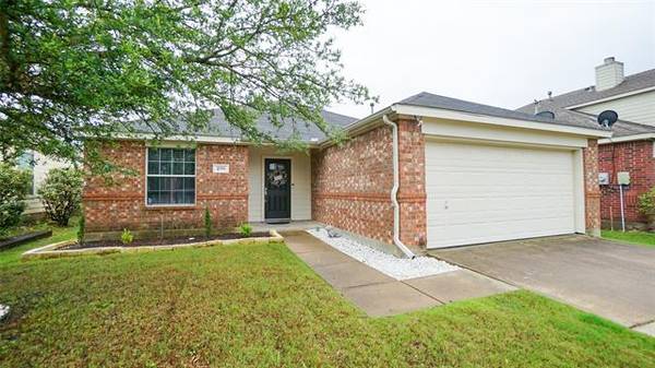 2111 Cedar Park Drive, Forney, TX 75126