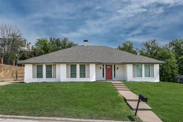 7709 Quail Ridge Street, Fort Worth, TX 76179