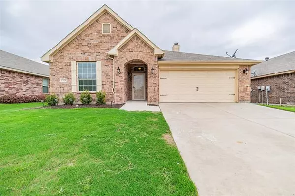 12028 Castleford Way, Fort Worth, TX 76036