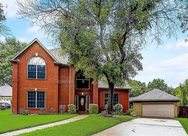 3273 Shady Glen Drive, Grapevine, TX 76051