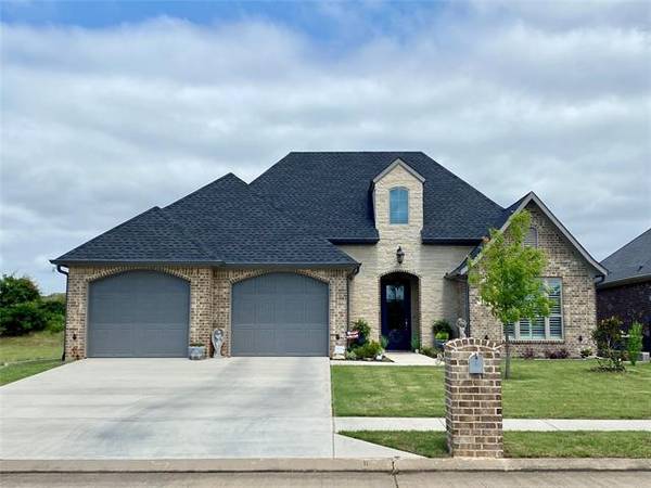 1818 Meadowview, Canton, TX 75103