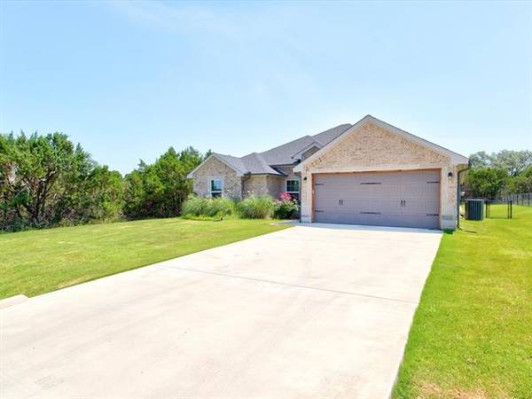 5107 Terlingua Drive, Granbury, TX 76048