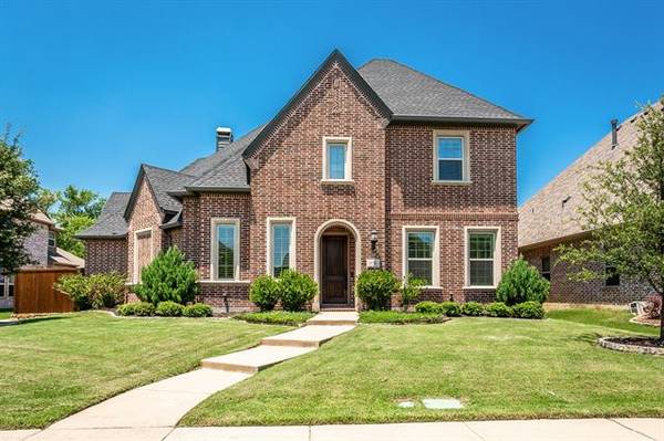 910 Clear Water Drive, Allen, TX 75013