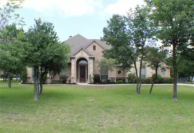 5204 Arbor Mill Drive, Fort Worth, TX 76135