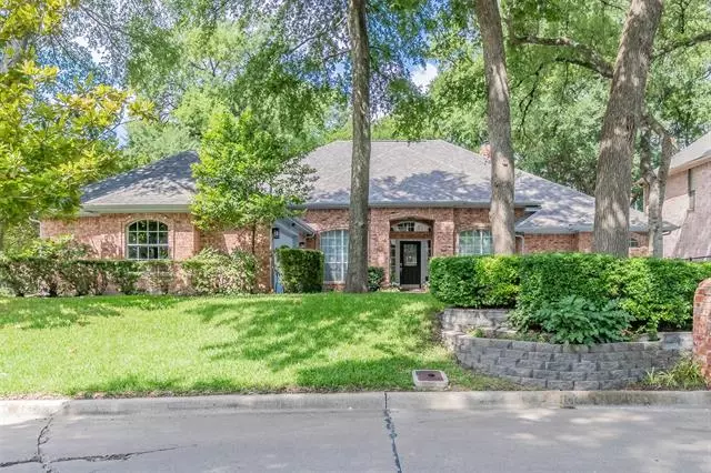 5901 Riverbend Place, Fort Worth, TX 76112