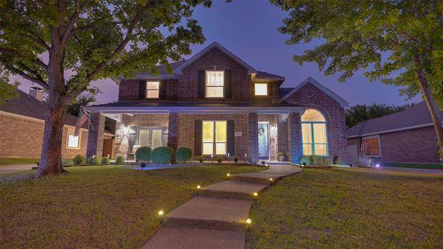 135 Sherwood Drive, Murphy, TX 75094