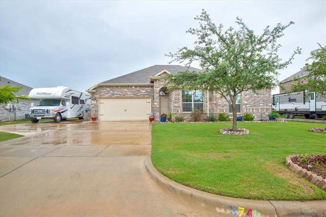 3744 Dutch Iris Lane, Forest Hill, TX 76140