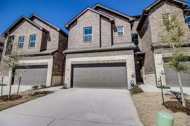 2421 Ash Lane, Sachse, TX 75048