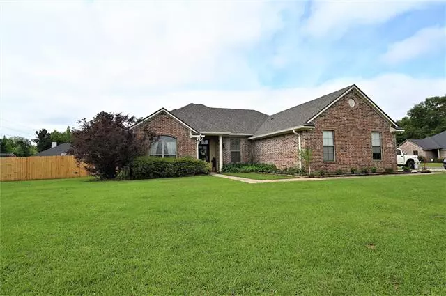 Haughton, LA 71037,2105 Quail Creek Lane