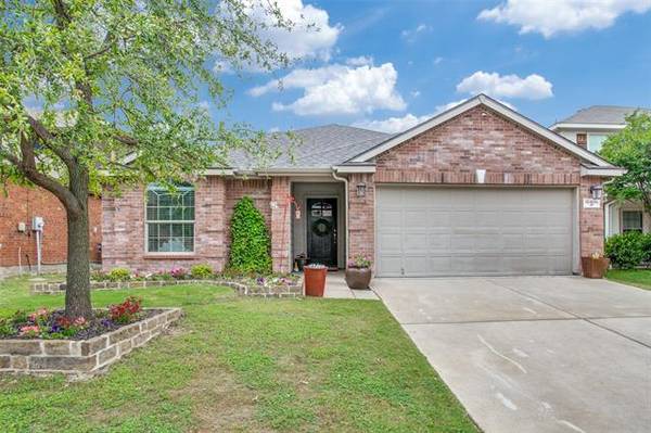 10405 Turning Leaf Trail, Fort Worth, TX 76131