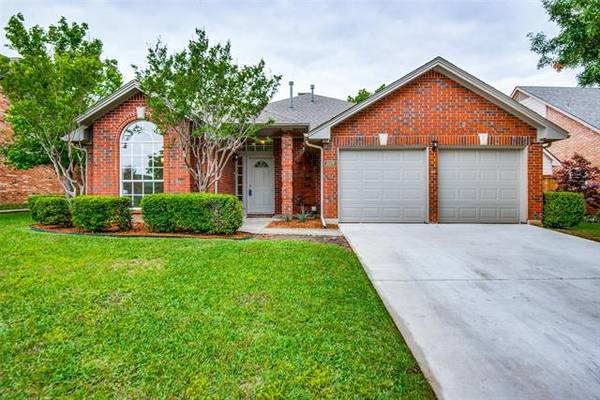 2012 Choctaw Ridge Drive, Lewisville, TX 75067