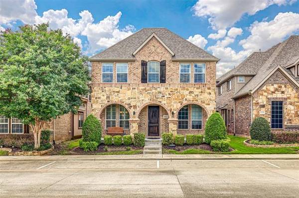 5064 Heritage Oaks Drive, Colleyville, TX 76034