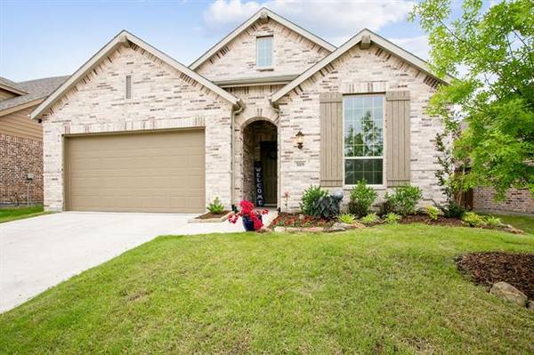 5009 Flanagan Drive, Forney, TX 75126