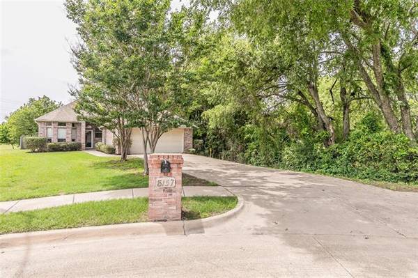 8157 Wendy Lane, Benbrook, TX 76116