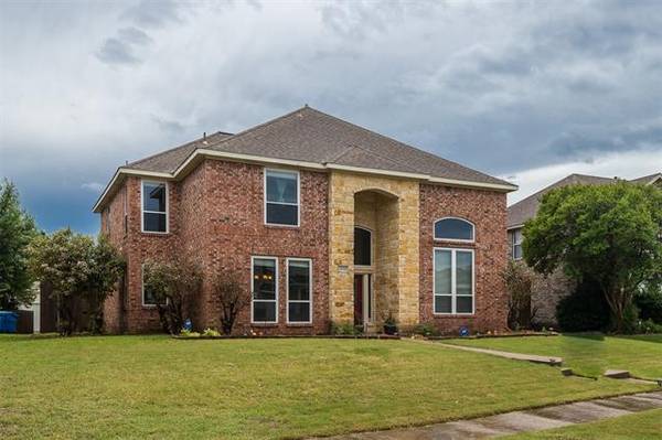 8502 Willowbrook Drive, Rowlett, TX 75088