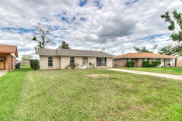 4913 Laurel Lane, Bossier City, LA 71111