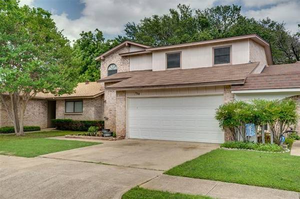 1708 Willow Lane, Euless, TX 76039