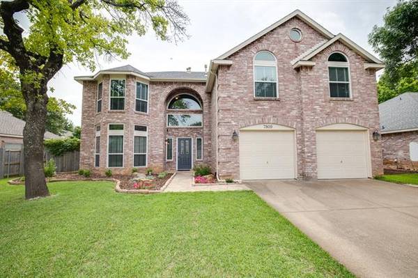 7809 Clover Leaf Drive, North Richland Hills, TX 76182