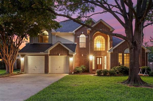 1316 Crepe Myrtle Drive, Flower Mound, TX 75028