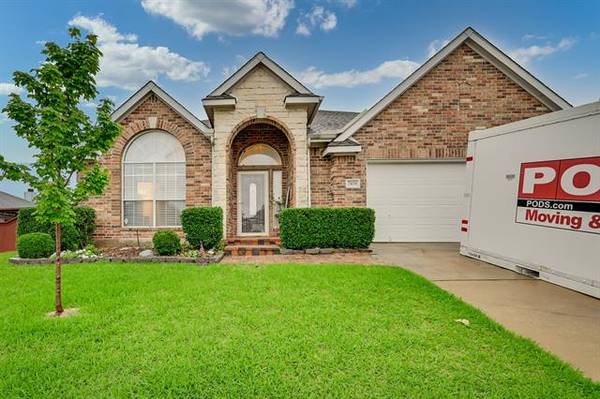 7109 Herman Jared Drive, North Richland Hills, TX 76182