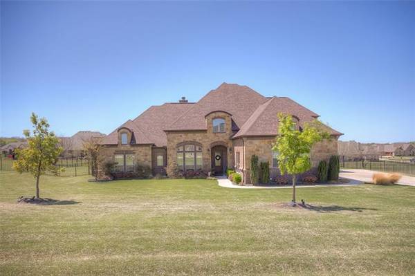 346 Bear Country Drive, Aledo, TX 76008