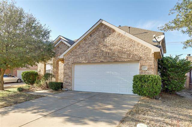 605 Denali Drive, Arlington, TX 76002