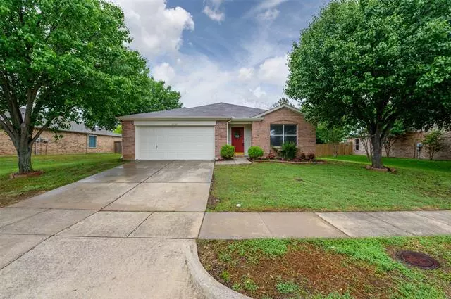 4704 Provence Drive, Denton, TX 76226