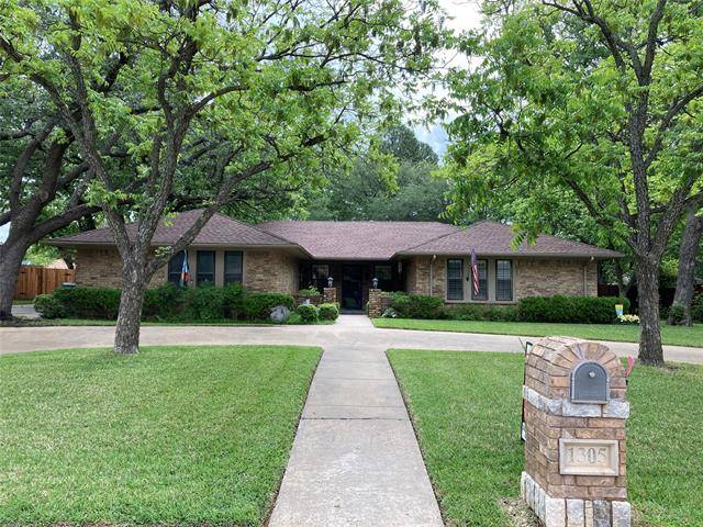 1305 Cliff Drive, Graham, TX 76450