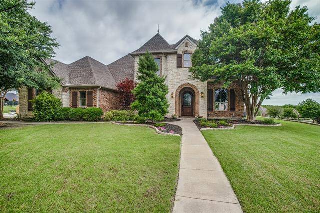 2 Maltese Circle, Heath, TX 75032