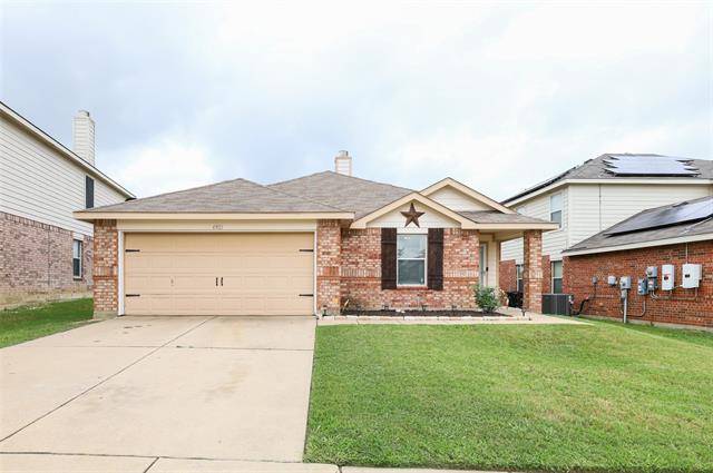 4921 Creek Ridge Trail, Fort Worth, TX 76179