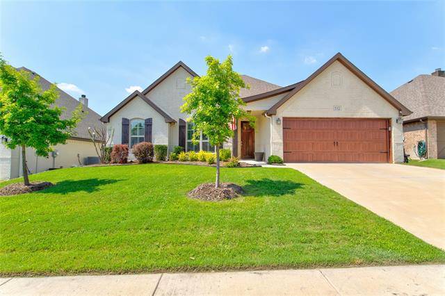 532 Inwood Street, Benbrook, TX 76126