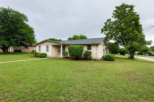 Springtown, TX 76082,300 E 5th Street