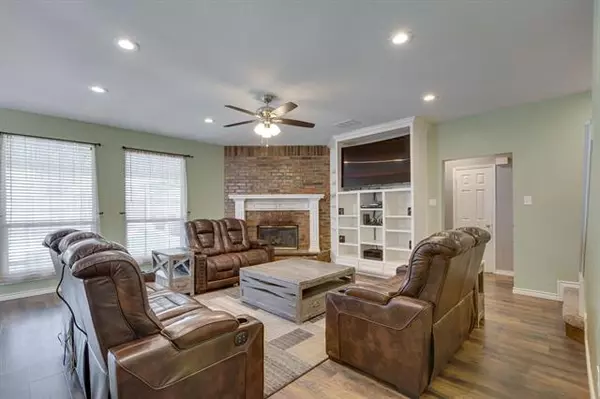 Rowlett, TX 75089,8817 Barton Creek Drive