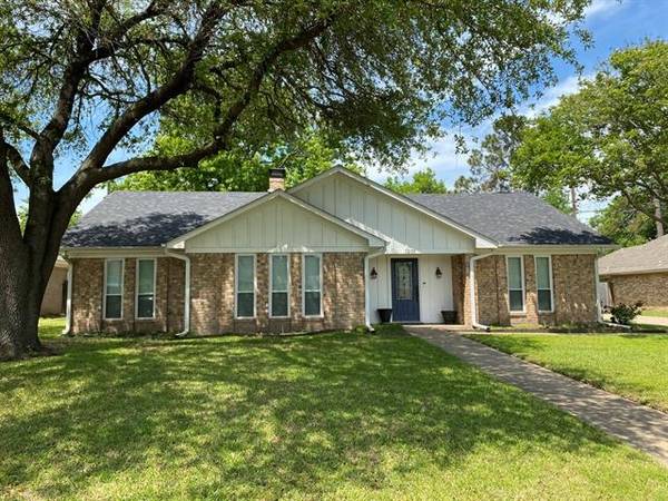 1209 Kendall Lane, Sulphur Springs, TX 75482