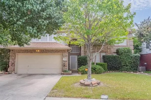 6308 Fannin Drive, Arlington, TX 76001