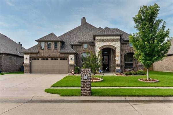 103 Blue Moon Drive, Waxahachie, TX 75165