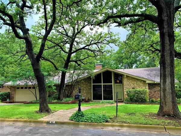 1418 Ridgecrest Circle, Denton, TX 76205