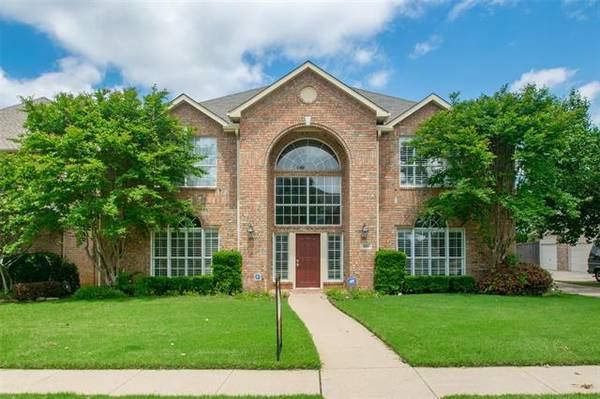 890 Tartan Trail, Highland Village, TX 75077