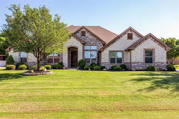 9011 Bontura Road, Granbury, TX 76049