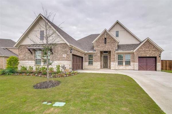 306 Nakoma Drive, Rockwall, TX 75087