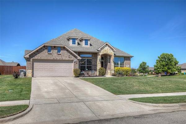 6806 Volunteer Drive, Greenville, TX 75402