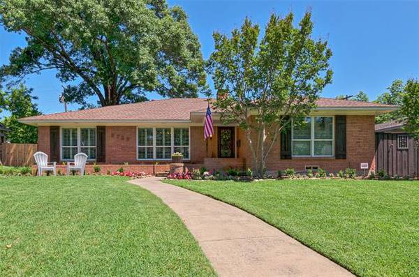 9729 Buxhill Drive, Dallas, TX 75238