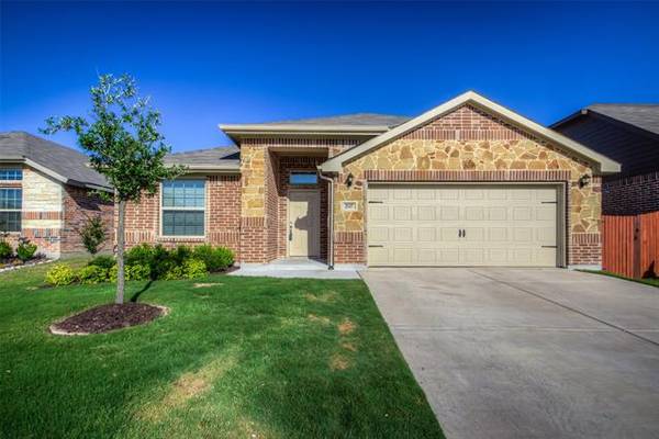 2537 Old Buck Drive, Weatherford, TX 76087