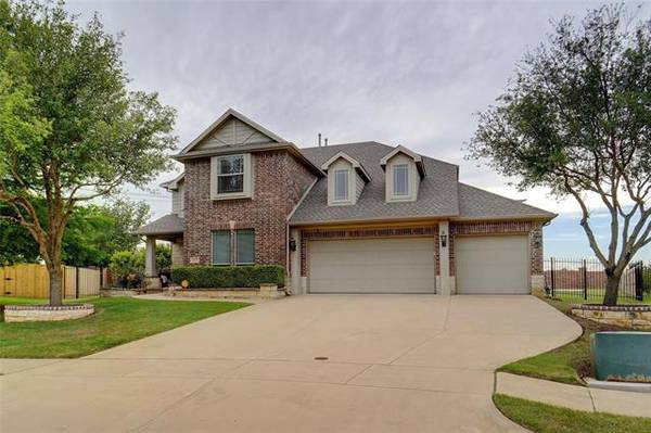 4307 Meadow Bend Court, Mansfield, TX 76063