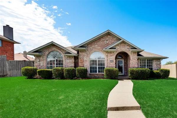 7206 Wilshire Drive, Rowlett, TX 75089