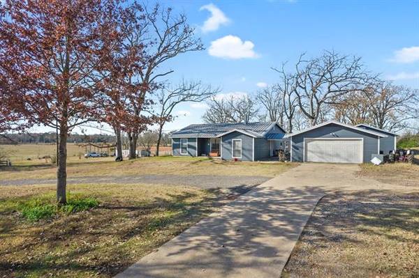 100 CR 3530, Leesburg, TX 75451