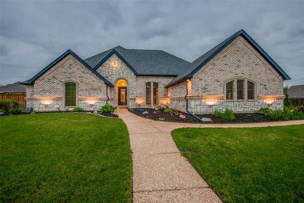 301 Applewood Lane, Haslet, TX 76052